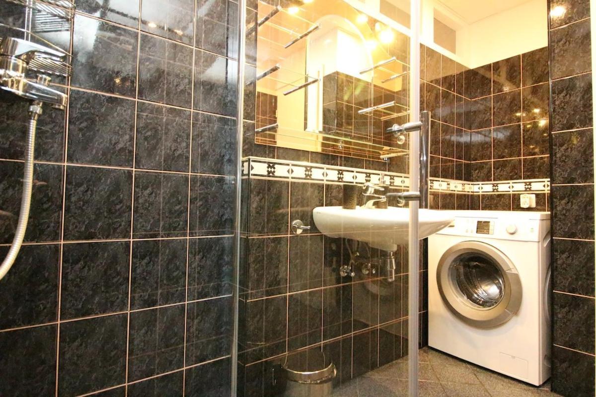 Tallinn City Apartments Luxury 4 Bedroom With Terrace And Sauna المظهر الخارجي الصورة